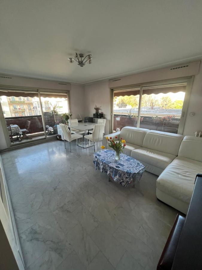 Chambre Privee Avec Terrasse Au Port De Nice Dış mekan fotoğraf