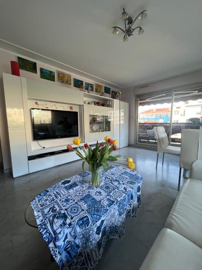 Chambre Privee Avec Terrasse Au Port De Nice Dış mekan fotoğraf